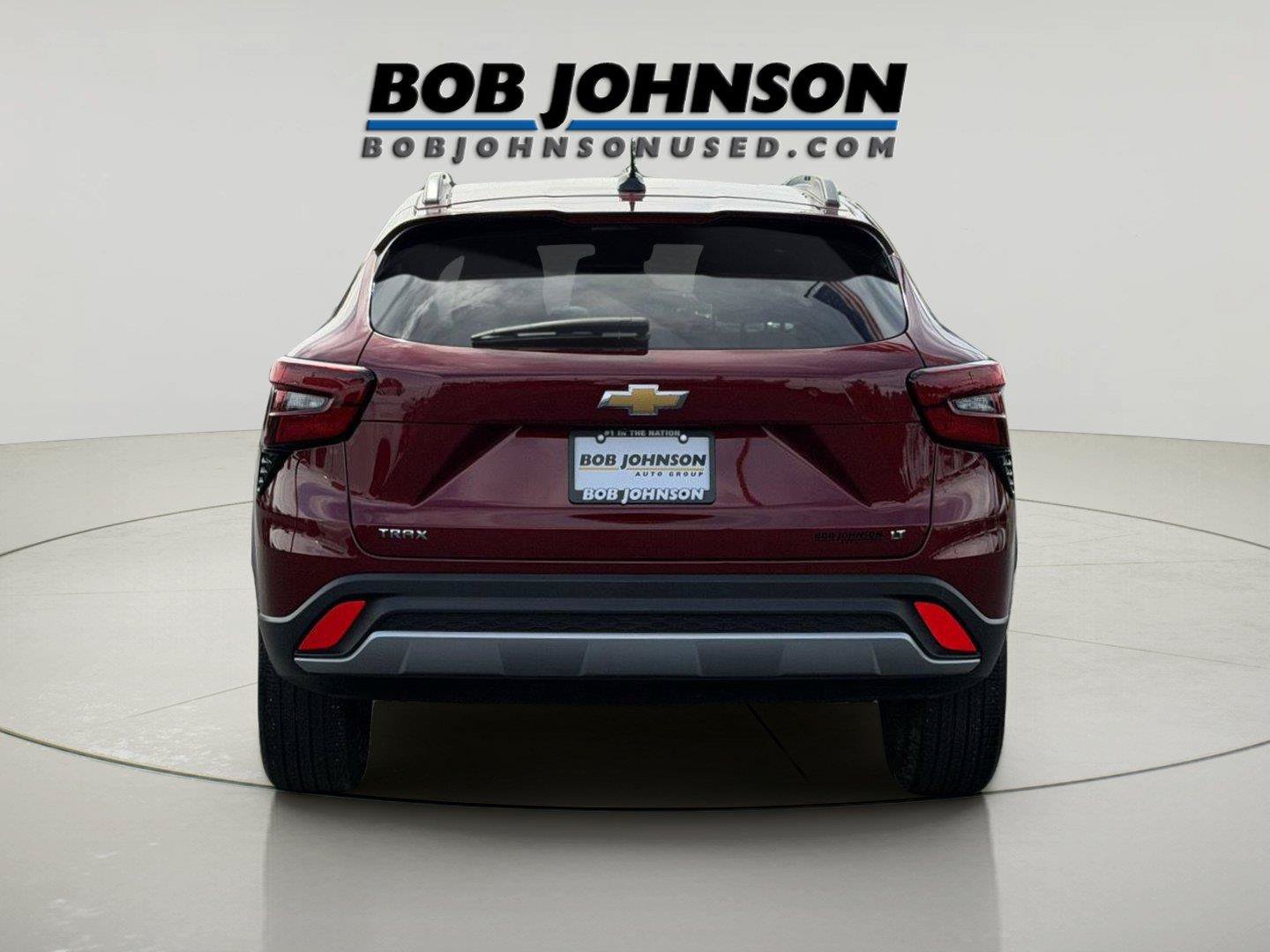 Used 2024 Chevrolet Trax LT w/ Driver Confidence Package FWD image 8