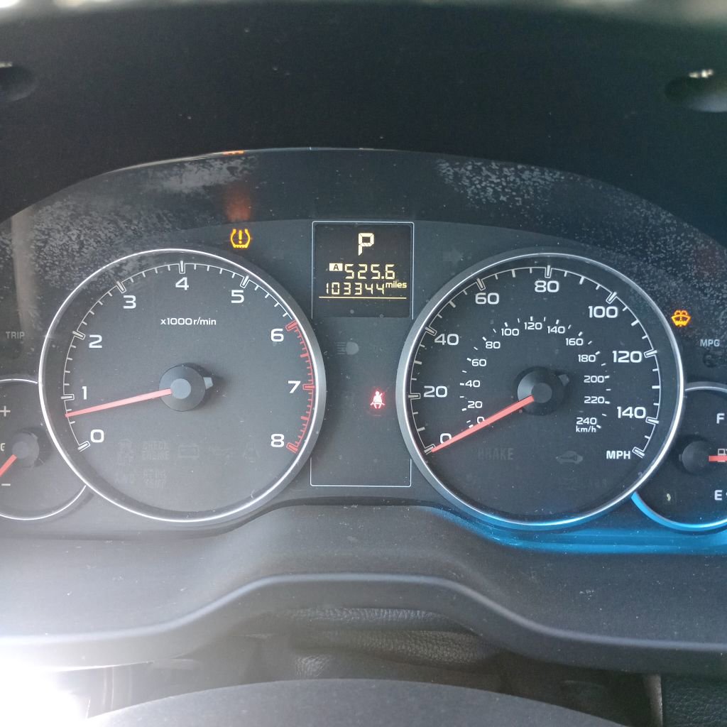 Used 2013 Subaru Legacy 2.5i Premium w/ All-Weather Pkg AWD/4WD image 10