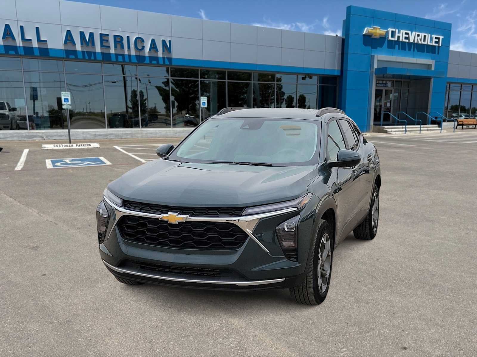 Used 2025 Chevrolet Trax LT