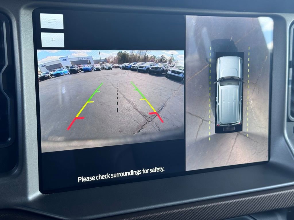 Used 2023 Ford Bronco Outer Banks image 12