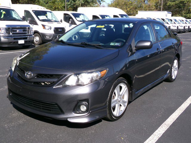 Used 2013 Toyota Corolla S w/ Premium Pkg image 4