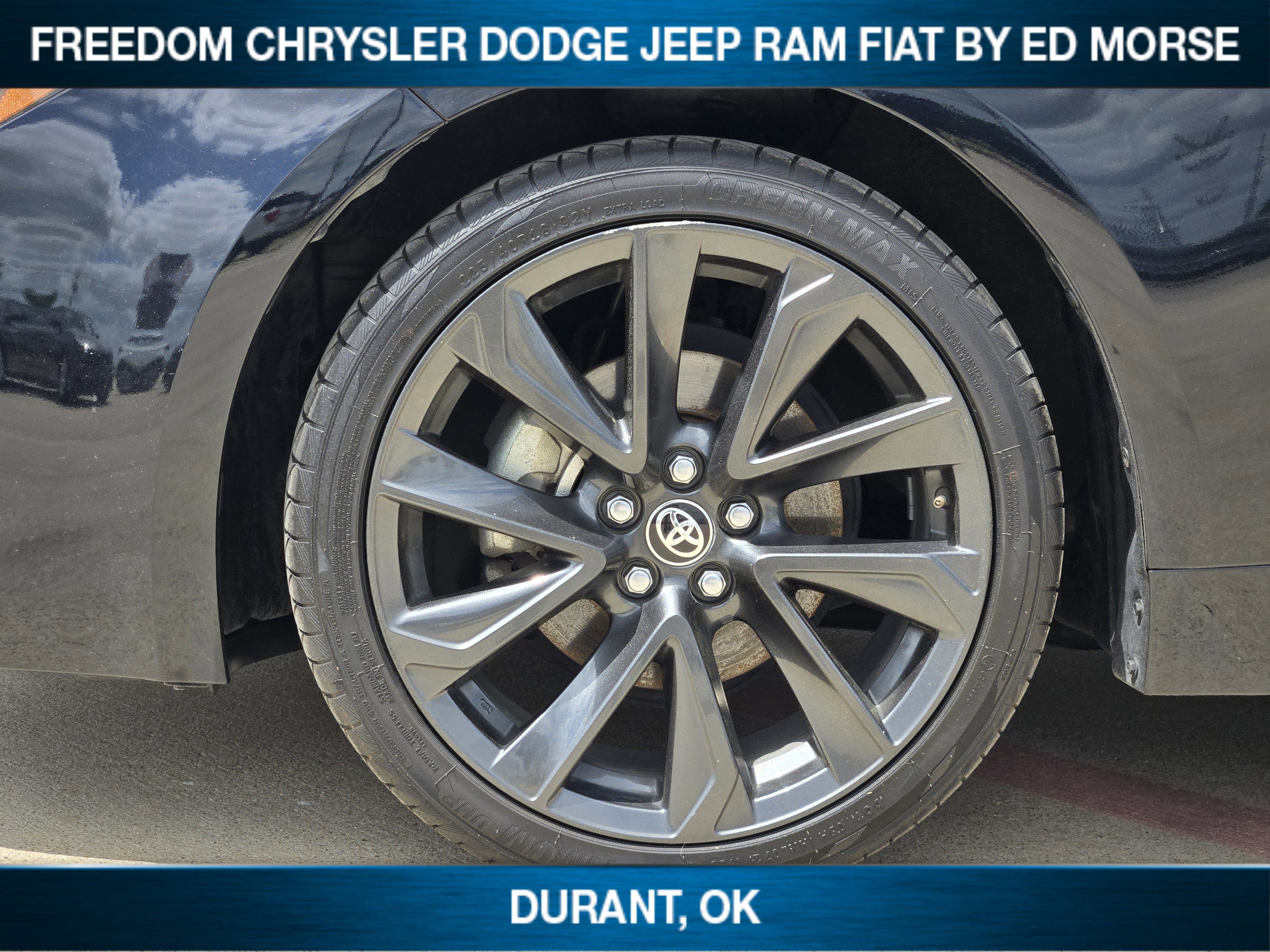 Used 2024 Toyota Corolla XSE FWD image 7