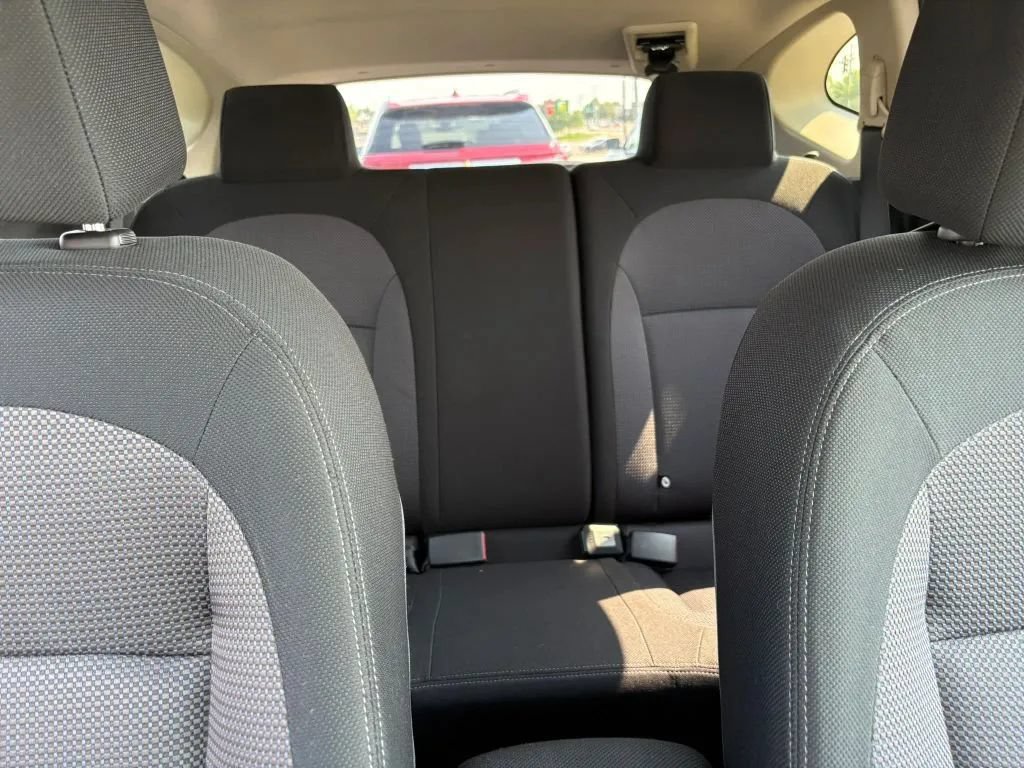 Used 2013 Nissan Rogue SV w/ Premium Pkg AWD/4WD image 16