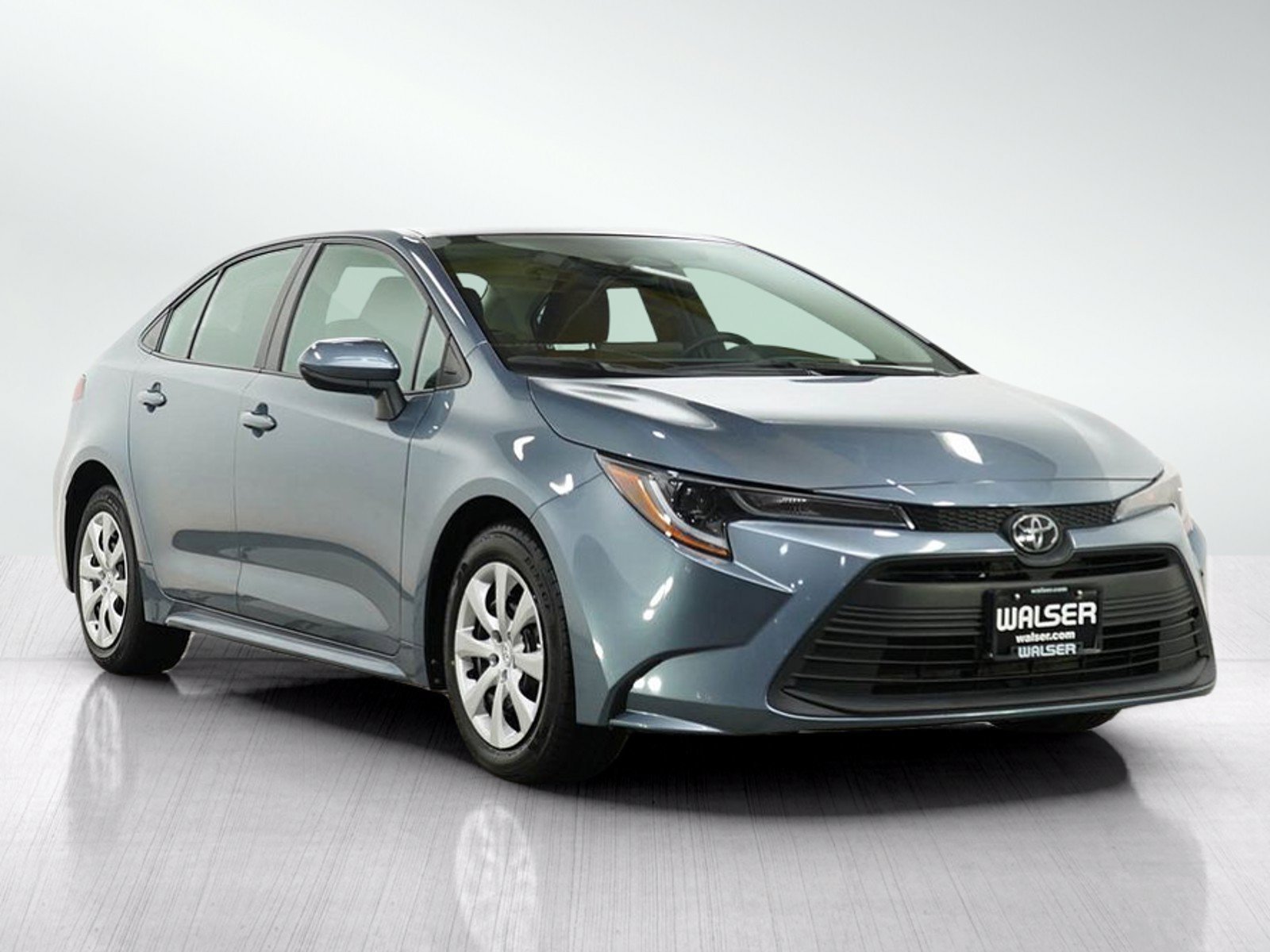 Used 2024 Toyota Corolla LE FWD image 7