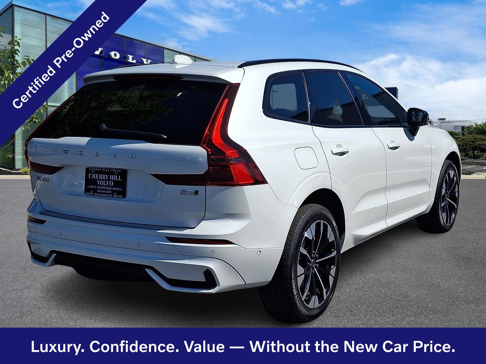 Certified 2026 Volvo XC60 B5 Plus AWD/4WD image 7