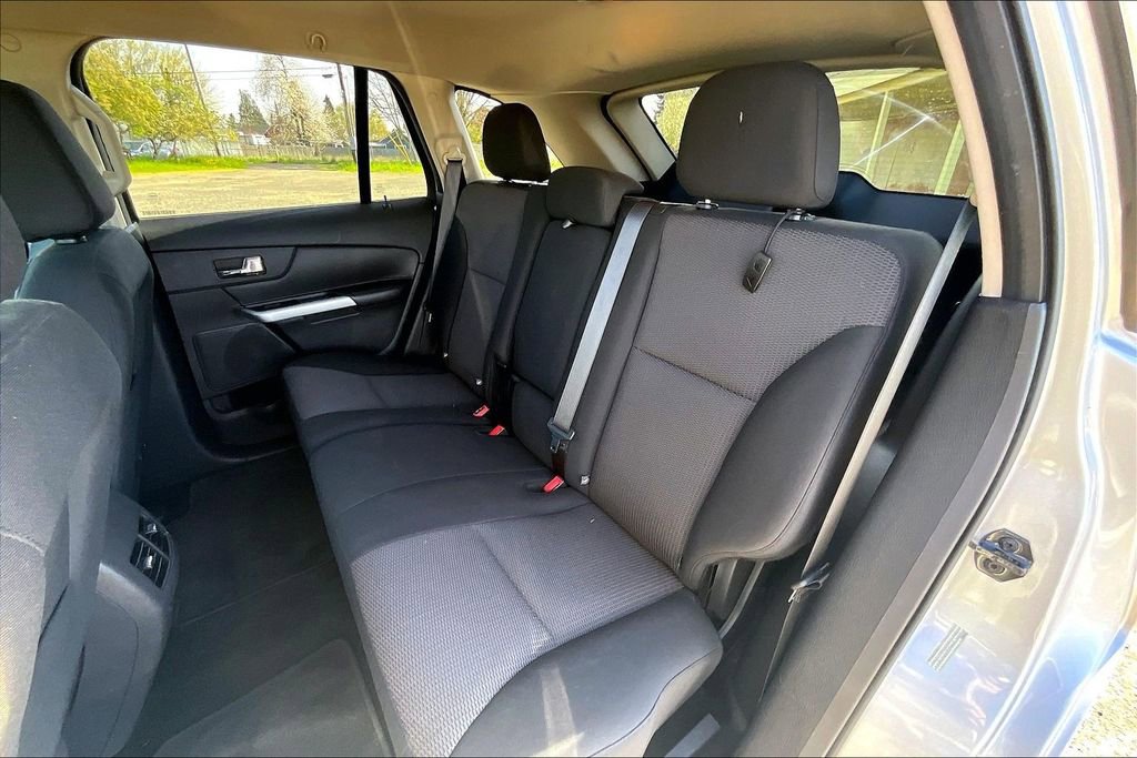 Used 2014 Ford Edge SEL image 21
