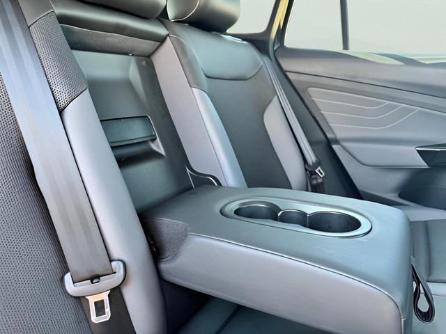 Used 2023 Volkswagen ID.4 Pro S image 20