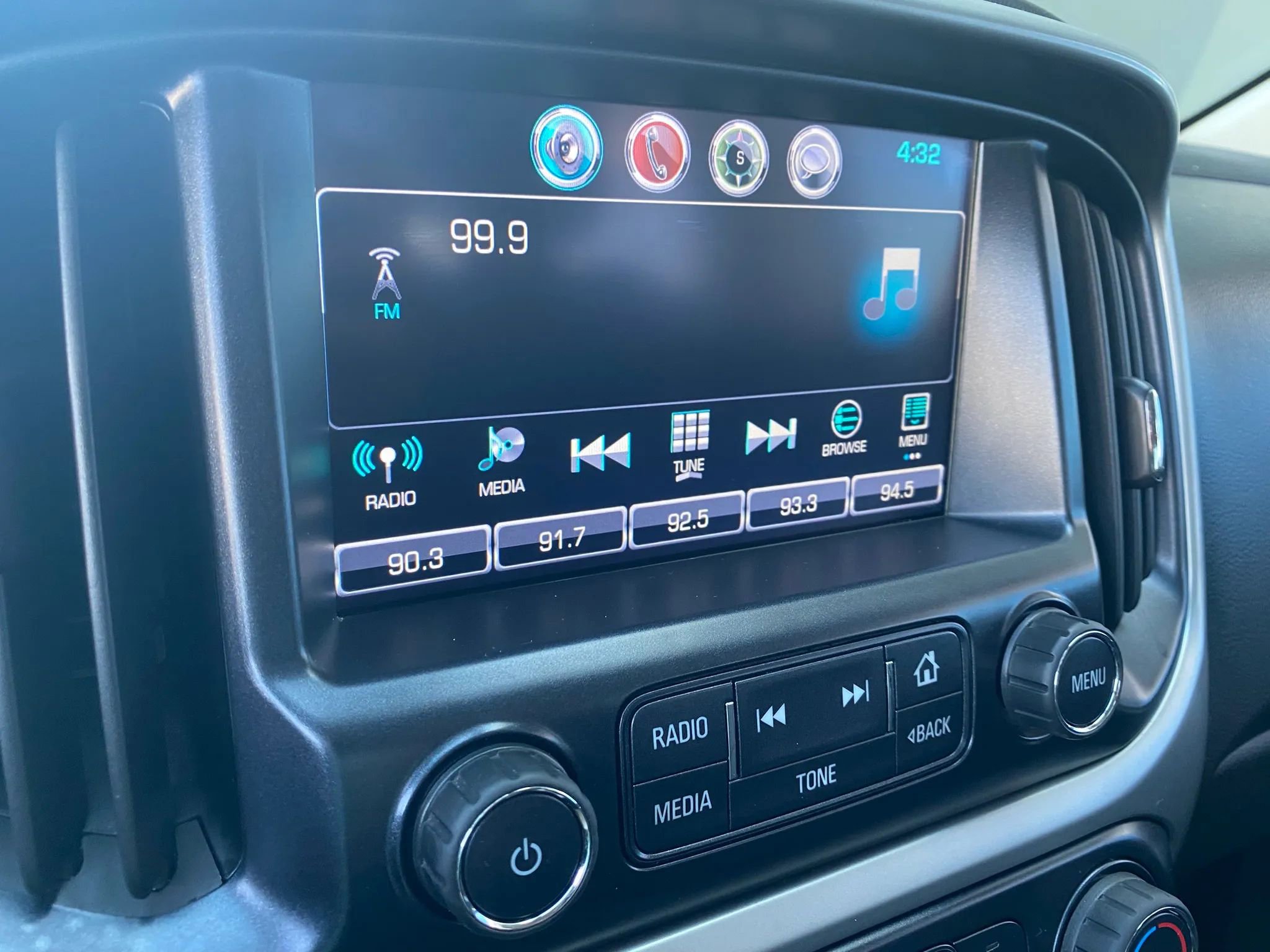 Used 2016 Chevrolet Colorado LT w/ LT Convenience Package AWD/4WD image 24