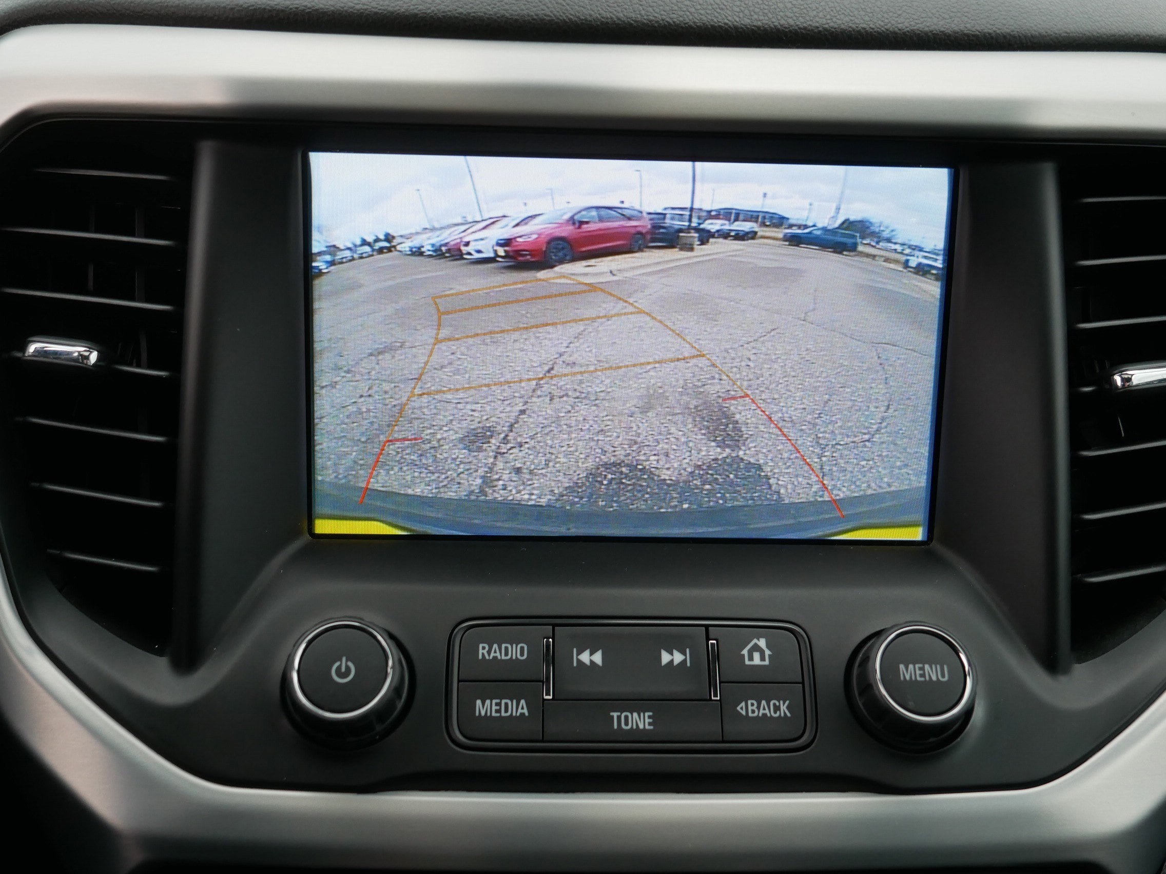 Used 2018 GMC Acadia SLT image 27