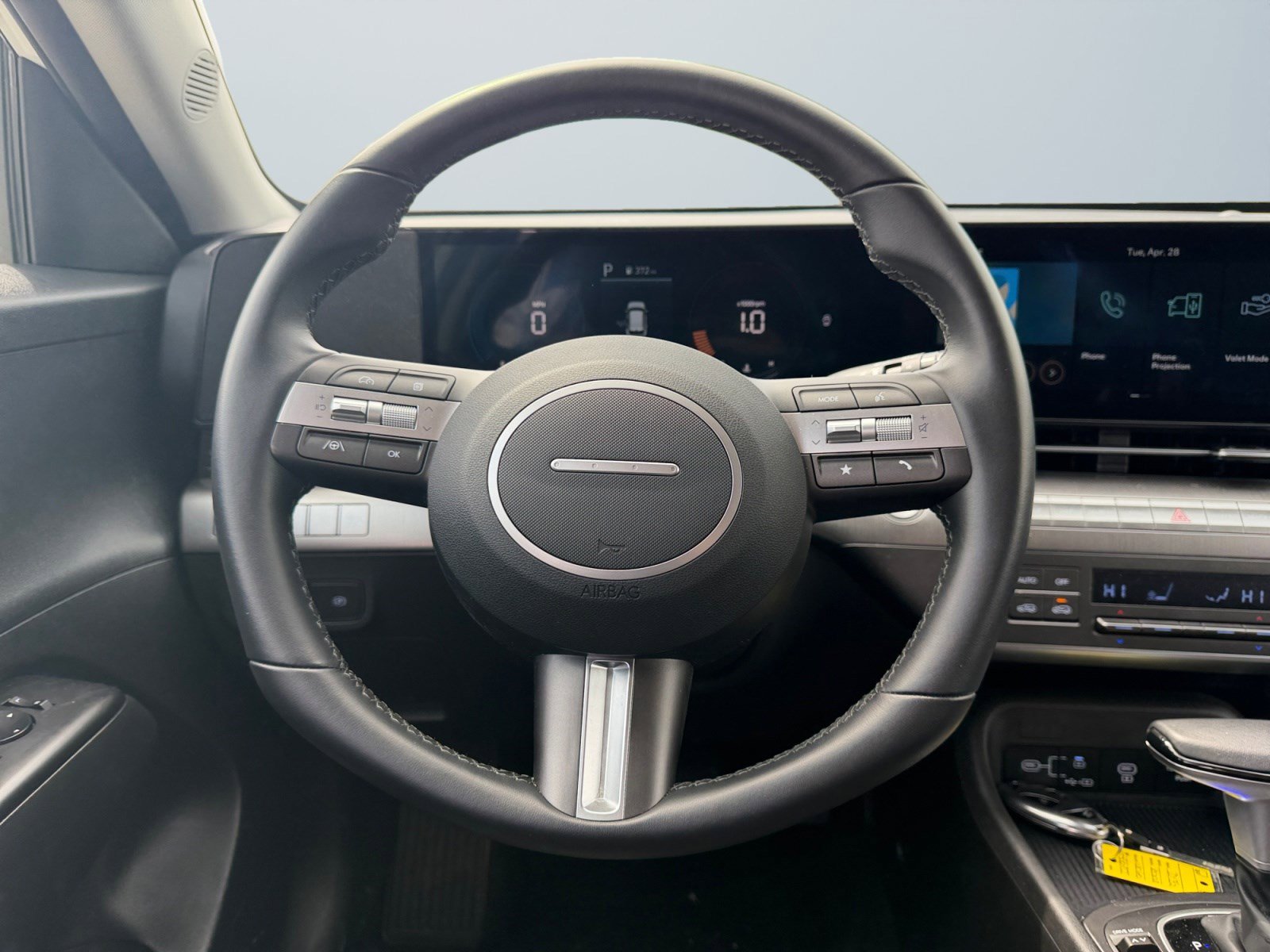 Certified 2025 Hyundai Kona SEL AWD/4WD image 14