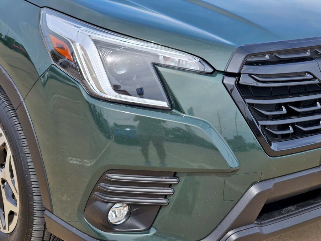 Used 2024 Subaru Forester Premium AWD/4WD image 10