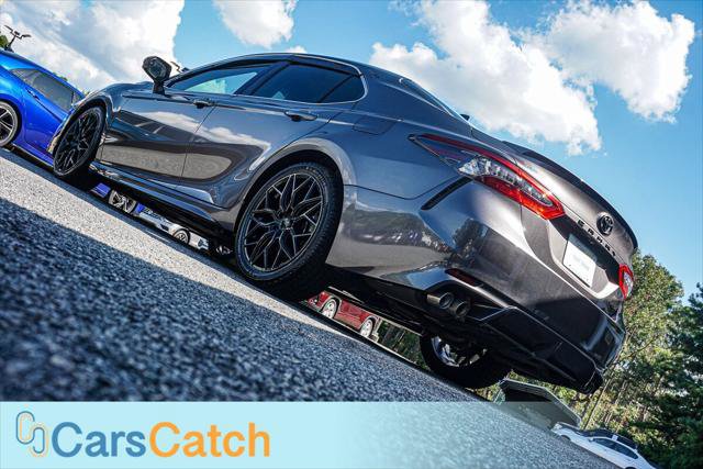 Used 2022 Toyota Camry XSE FWD image 5
