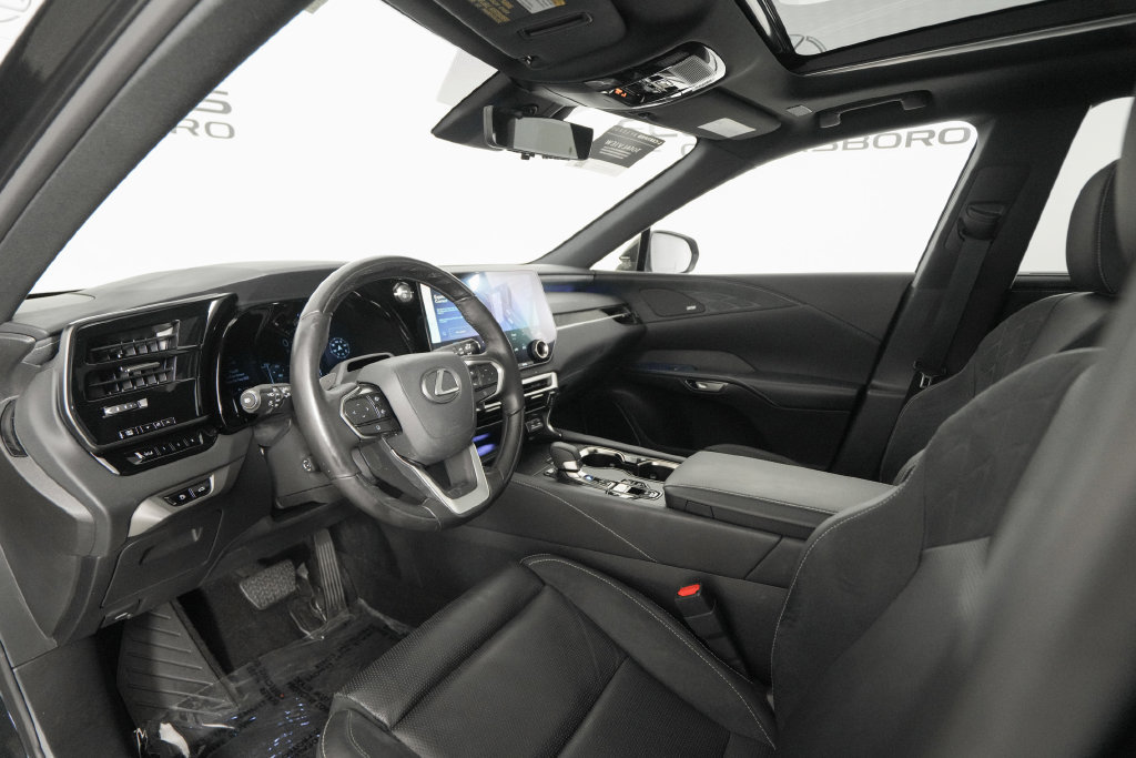 Certified 2025 Lexus RX 450h AWD w/ Convenience Package image 10