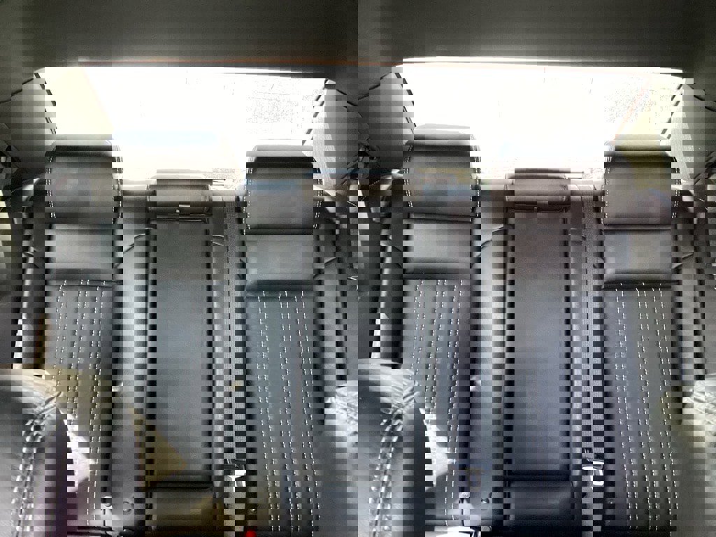 Used 2021 Chrysler 300 S image 5