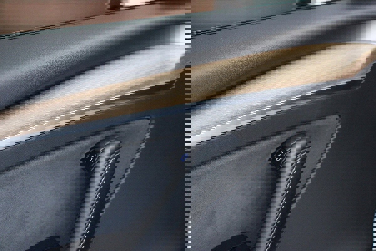 Used 2022 Tesla Model Y Long Range image 47