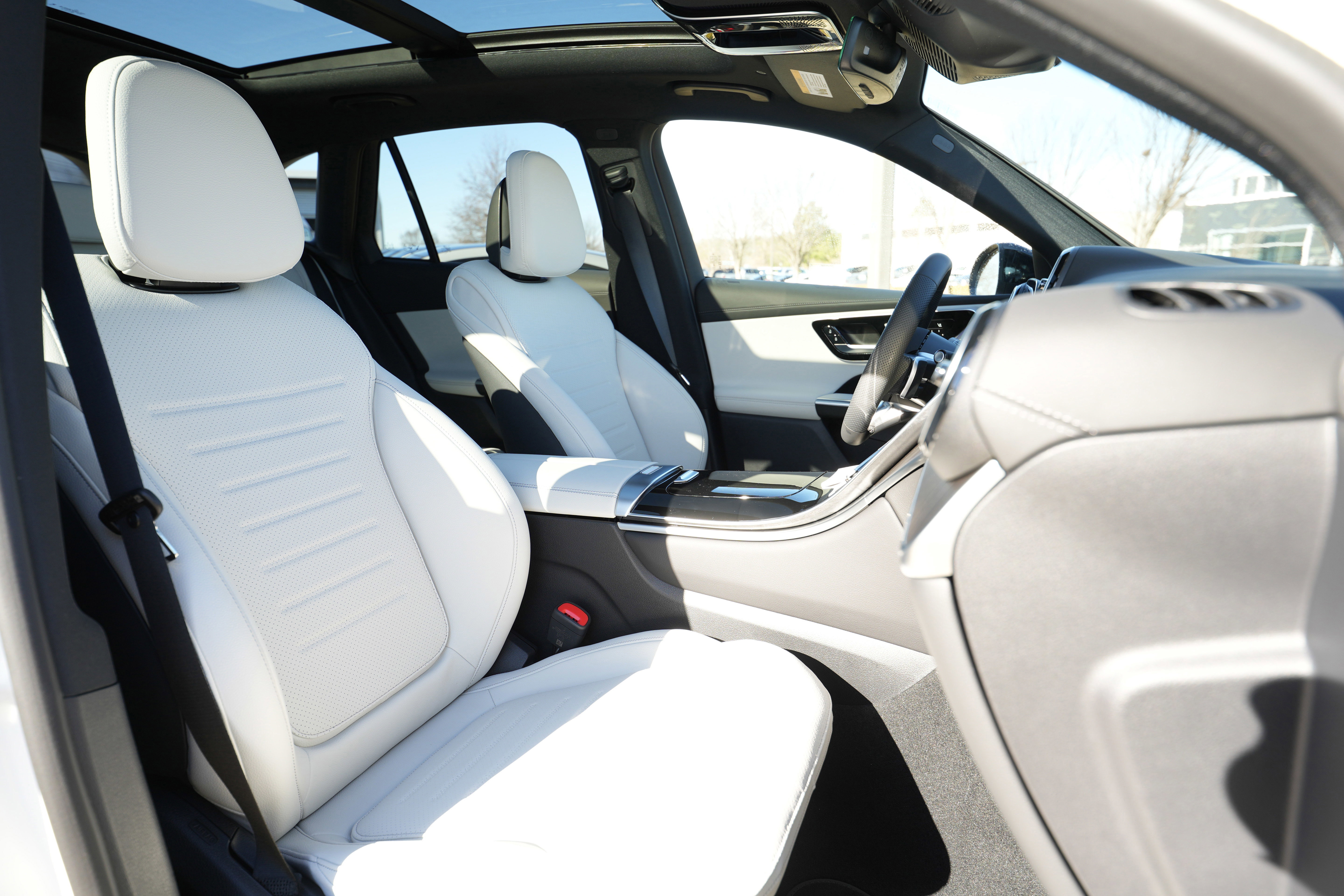 New 2026 Mercedes-Benz GLC 300 4MATIC image 36