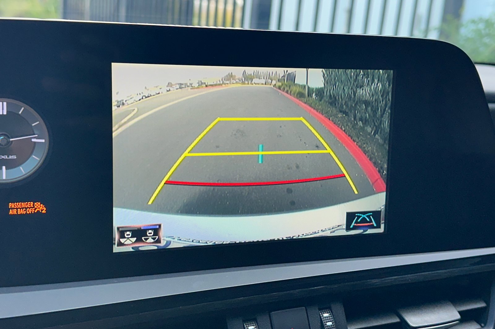 Used 2022 Lexus ES 300h ES 300h image 18