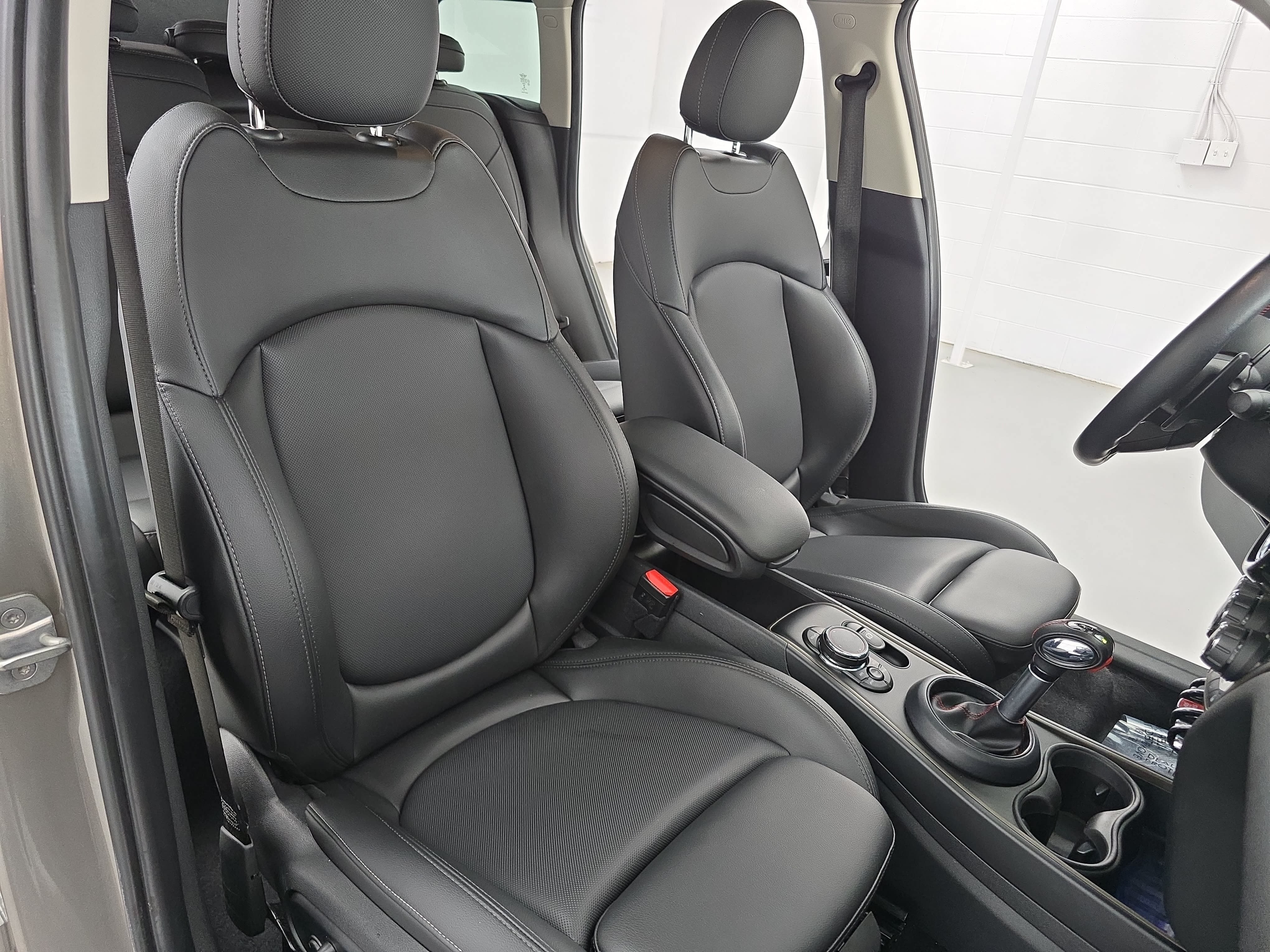 Used 2019 MINI Cooper Countryman S w/ Premium Package AWD/4WD image 10