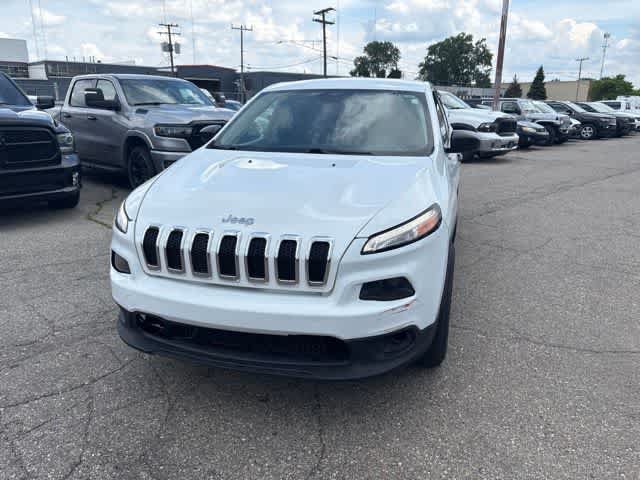 Used 2015 Jeep Cherokee Sport AWD/4WD image 3