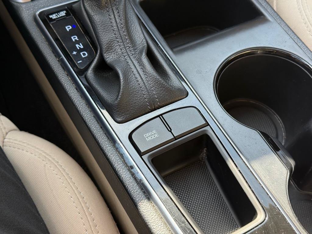 Used 2016 Hyundai Sonata SE FWD image 19