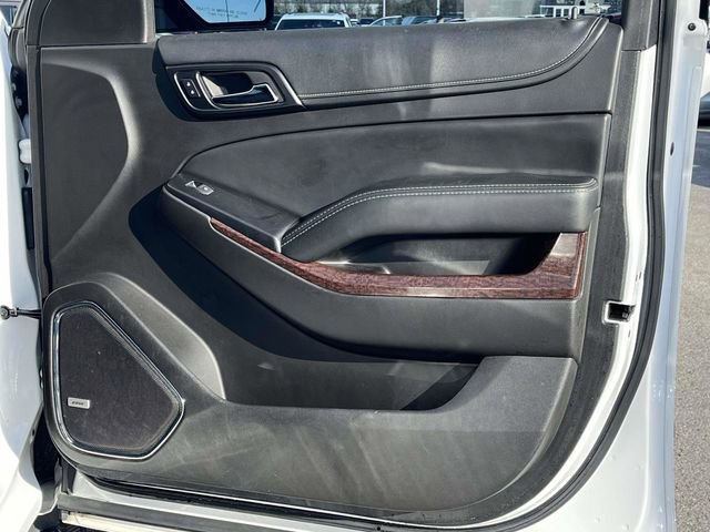 Used 2017 GMC Yukon SLT w/ Premium Edition image 30