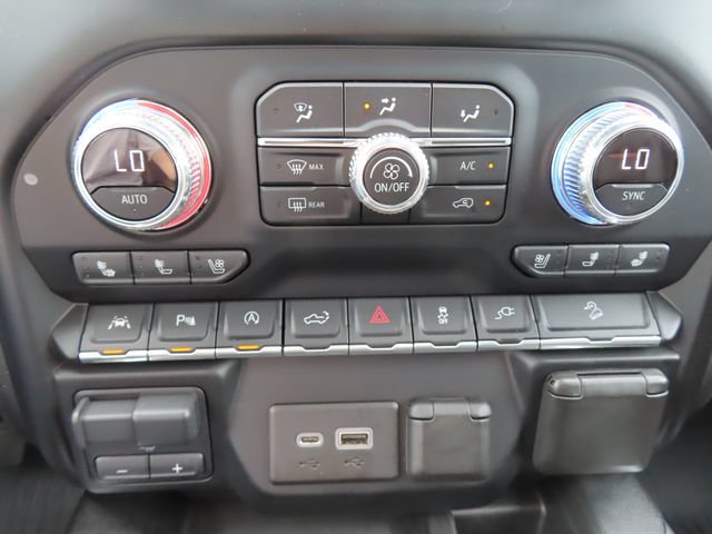 Used 2020 GMC Sierra 1500 AT4 w/ AT4 Premium Package AWD/4WD image 38