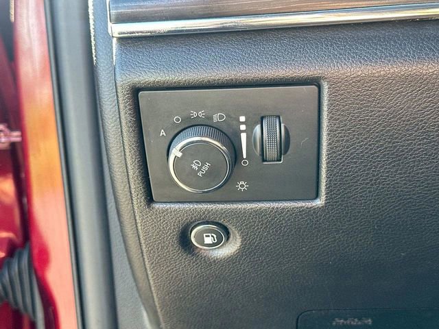 Used 2021 Jeep Grand Cherokee Limited image 25