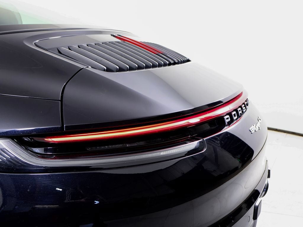 Certified 2021 Porsche 911 Targa 4S AWD/4WD image 11