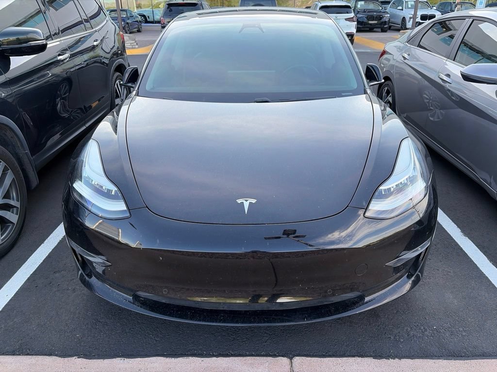 Used 2019 Tesla Model 3 Standard Range RWD image 2