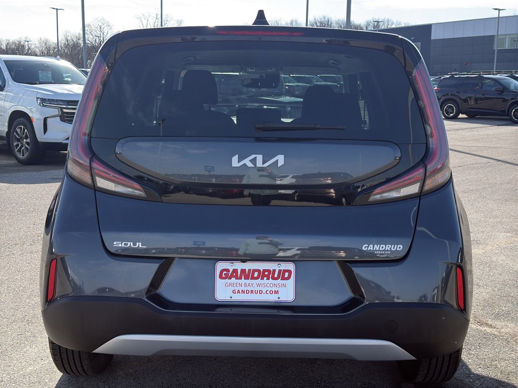 Used 2024 Kia Soul LX w/ Option Group 015 image 7
