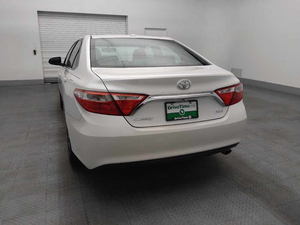 Used 2017 Toyota Camry XLE FWD image 6
