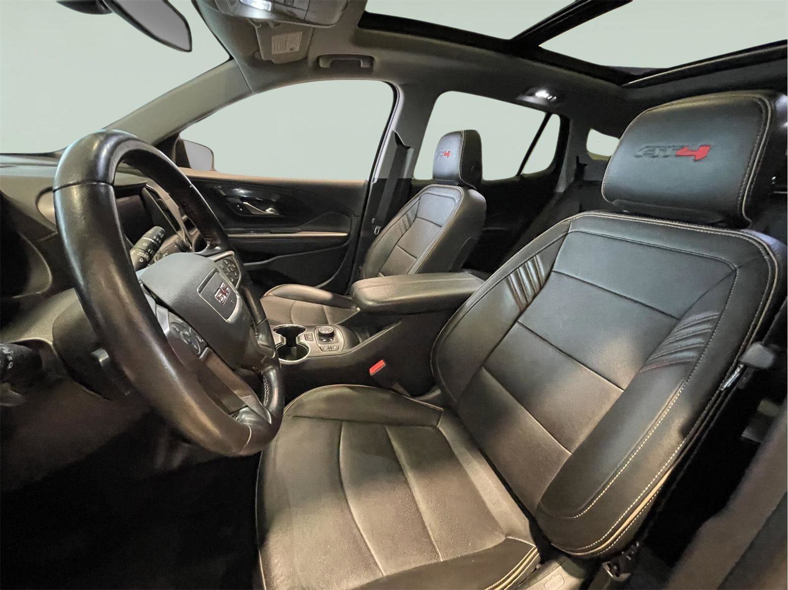 Used 2022 GMC Terrain AT4 w/ Infotainment Package II image 14