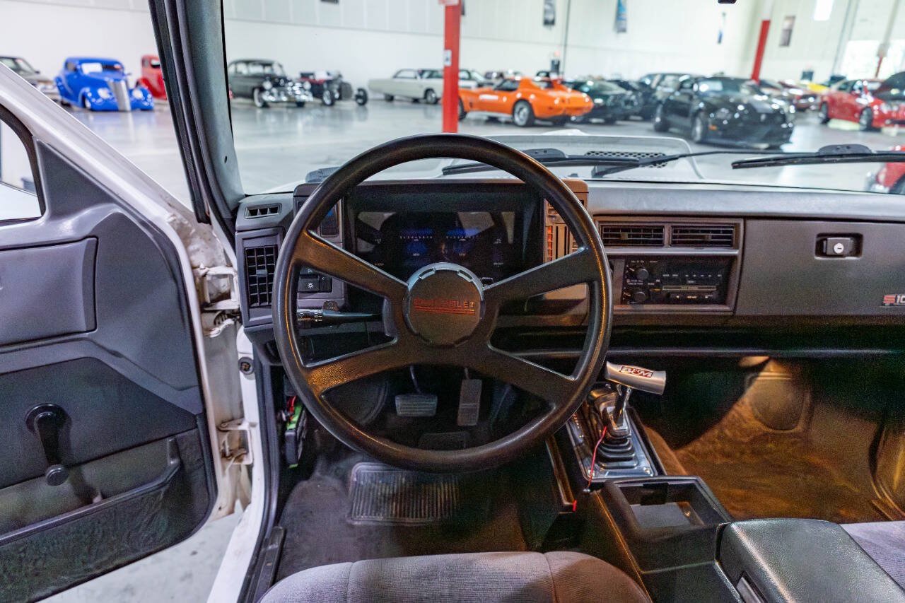 Used 1993 Chevrolet S10 Pickup 2WD Extended Cab image 11
