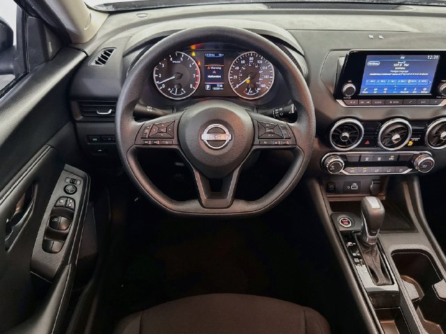 Used 2025 Nissan Sentra S FWD image 14