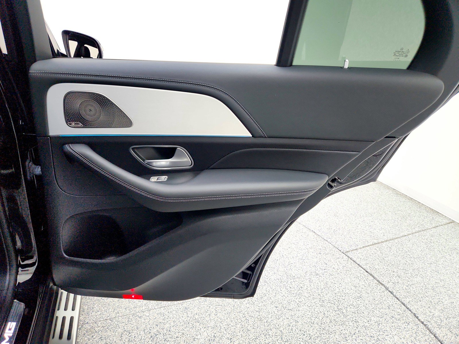 Certified 2023 Mercedes-Benz GLE 53 AMG 4MATIC image 28