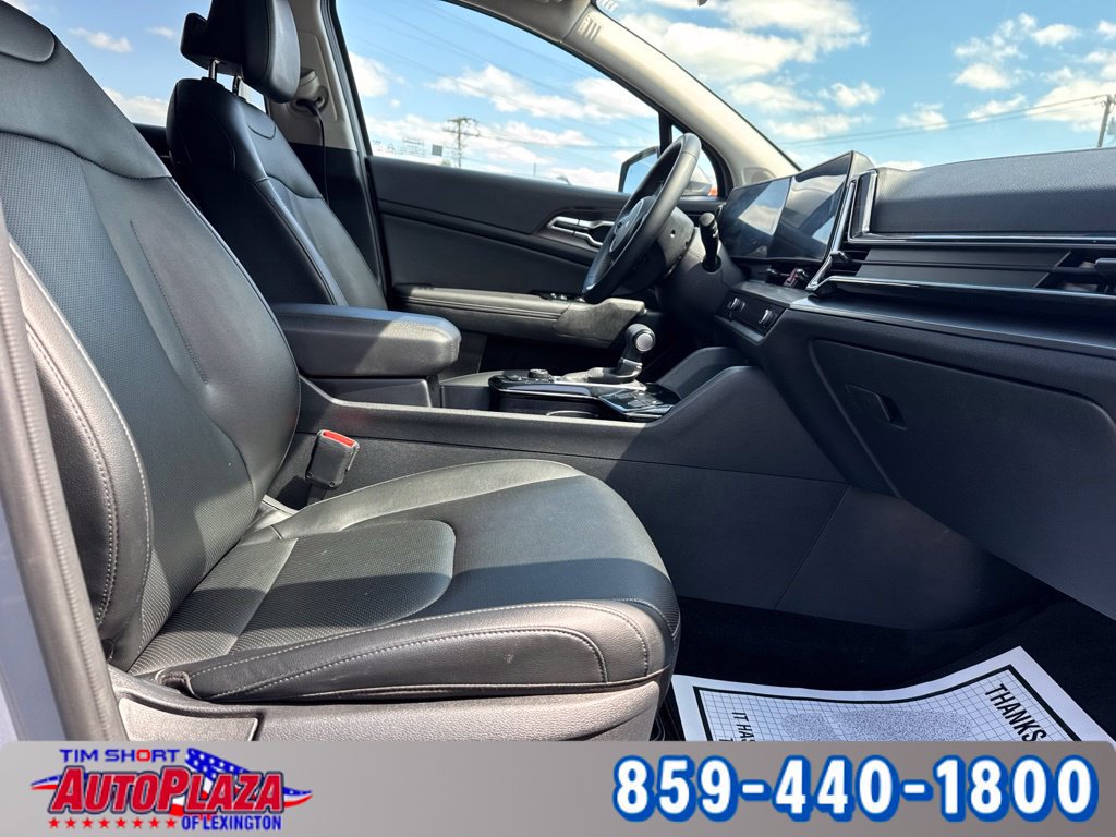 Used 2025 Kia Sportage EX w/ Premium Package FWD image 46