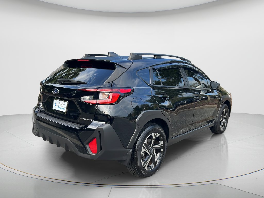 Used 2024 Subaru Crosstrek 2.0i Premium AWD/4WD image 6