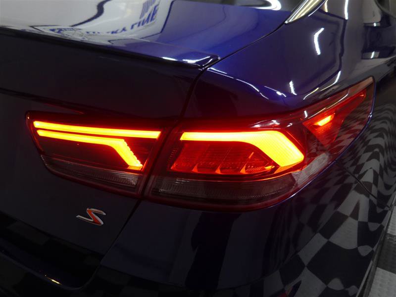 Used 2019 Kia Optima S image 12