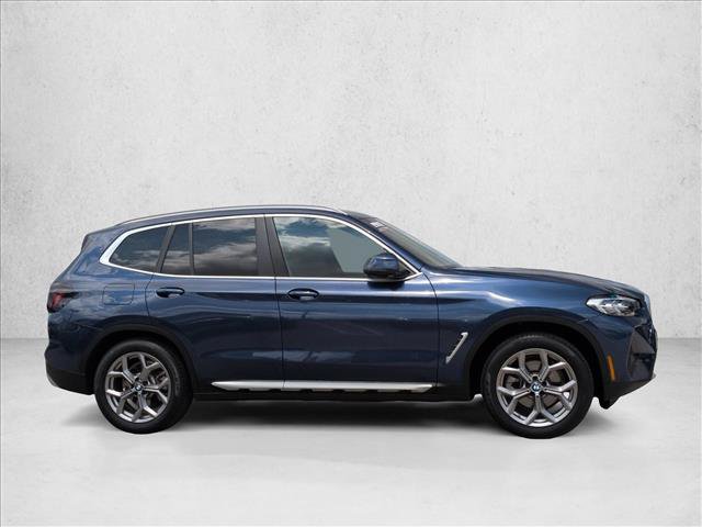 Used 2024 BMW X3 xDrive30i w/ Premium Package w/ZPA AWD/4WD image 4