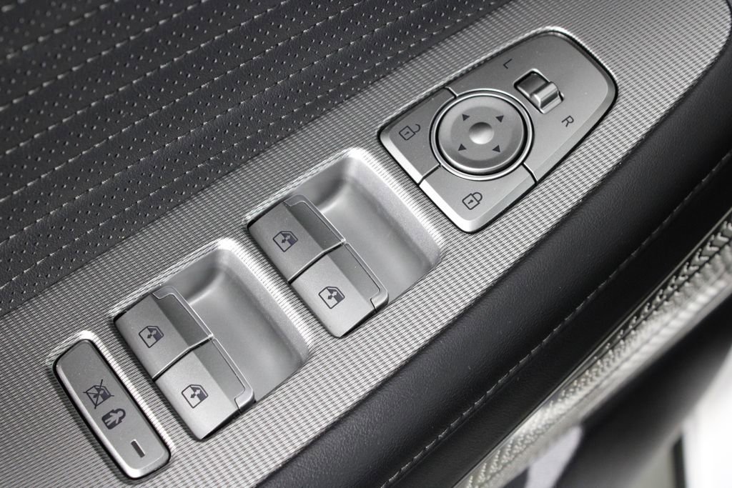 Used 2023 Hyundai Palisade Calligraphy image 22