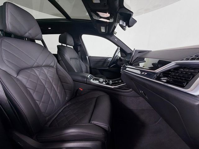 Used 2024 BMW X7 xDrive40i w/ M Sport Package AWD/4WD image 33