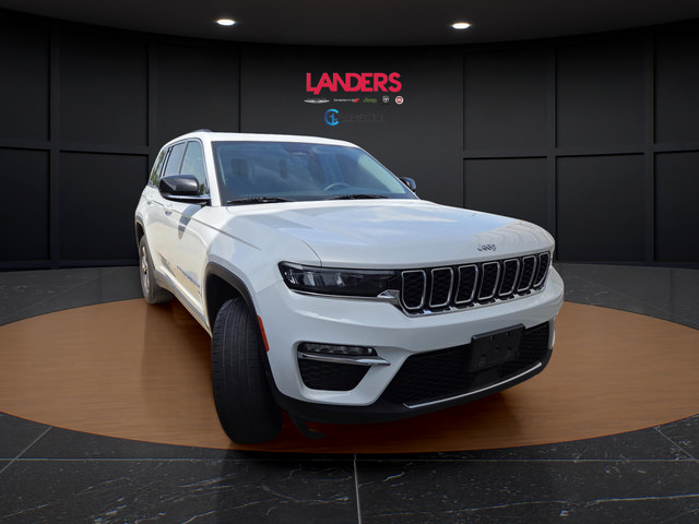 Used 2024 Jeep Grand Cherokee Limited 4xe AWD/4WD image 1