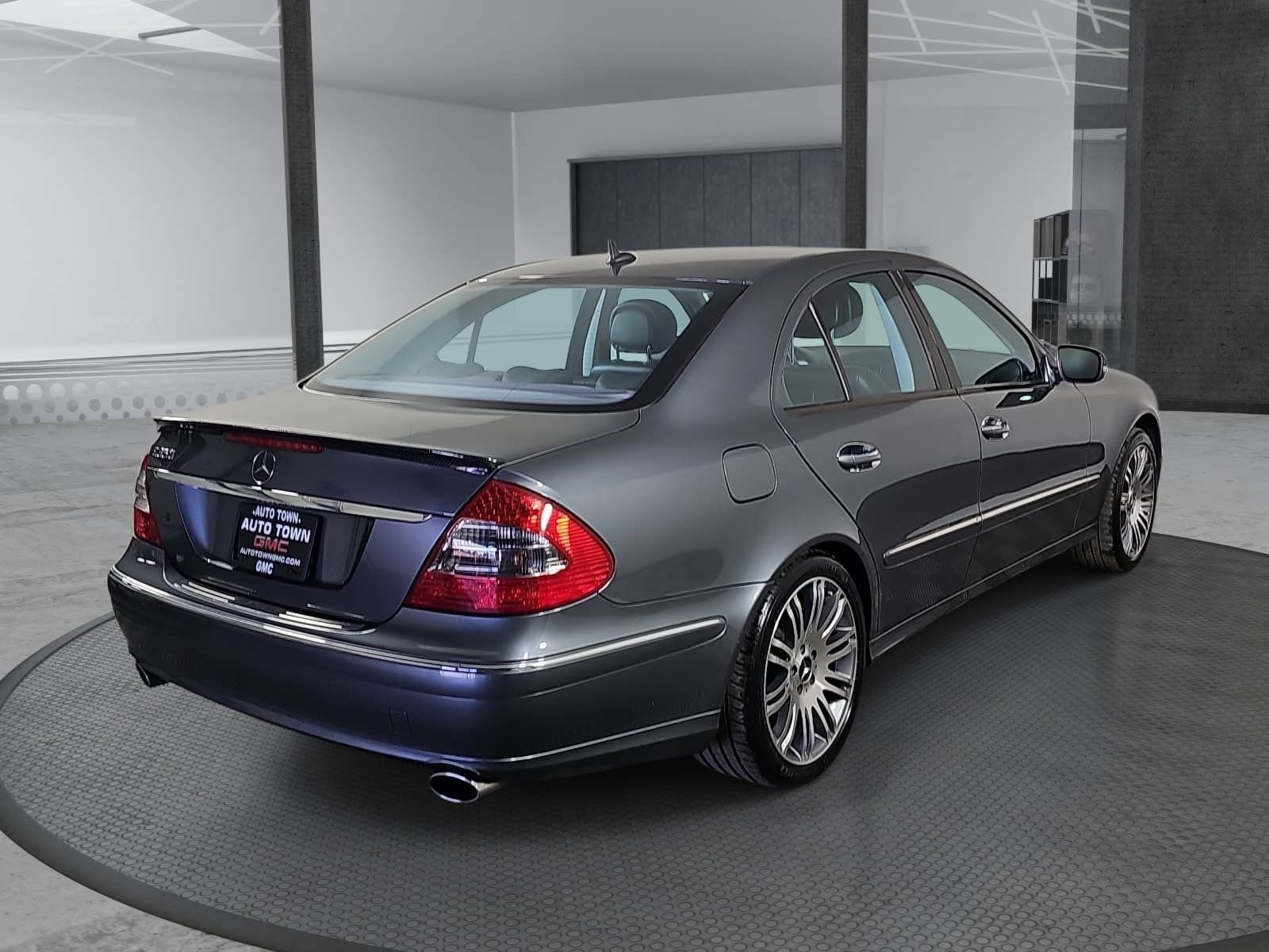 Used 2007 Mercedes-Benz E 350 Sedan image 5