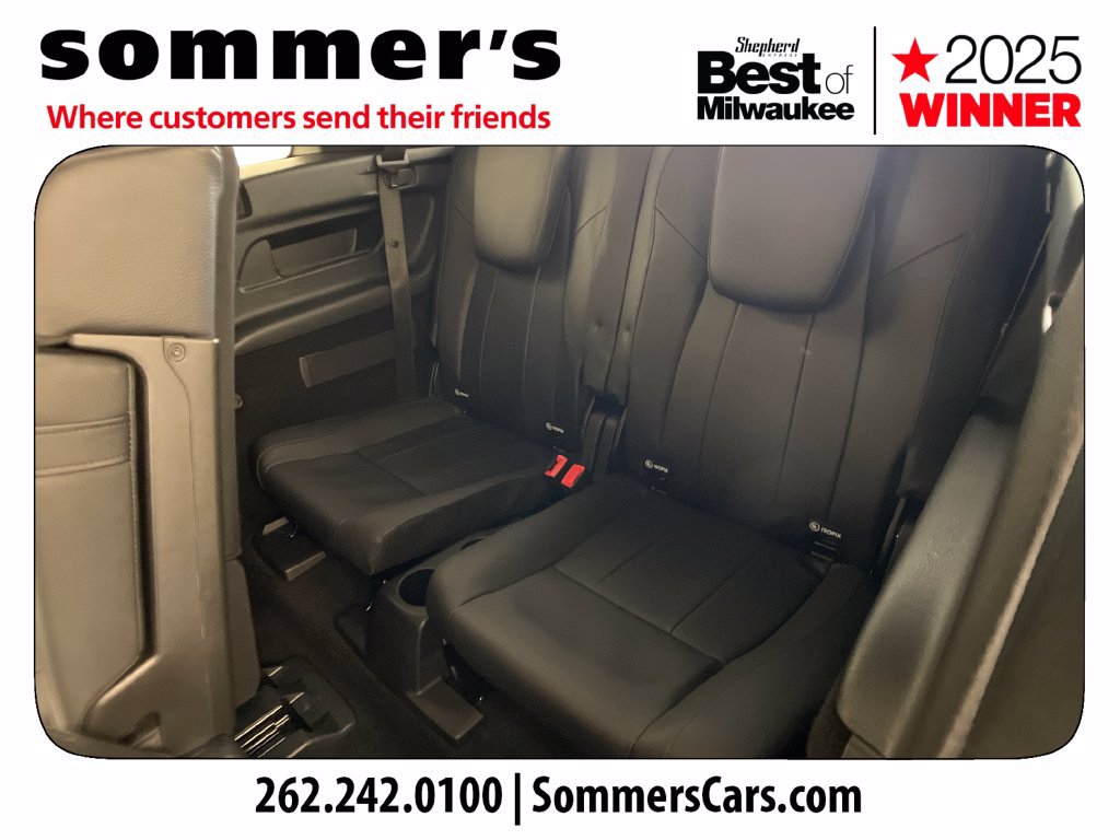 Used 2021 Mercedes-Benz GLB 250 4MATIC image 27
