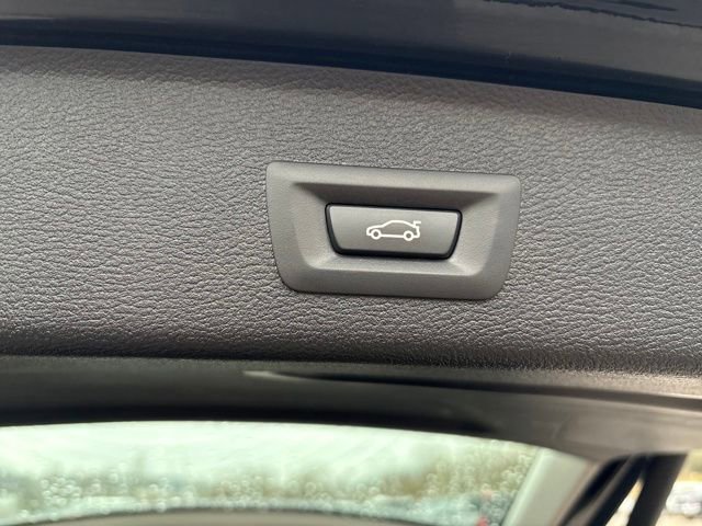 Used 2017 BMW X3 xDrive28i image 4