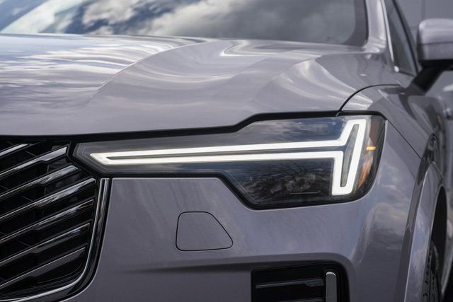 New 2026 Volvo XC90 B6 Plus w/ Protection Package Premier image 13