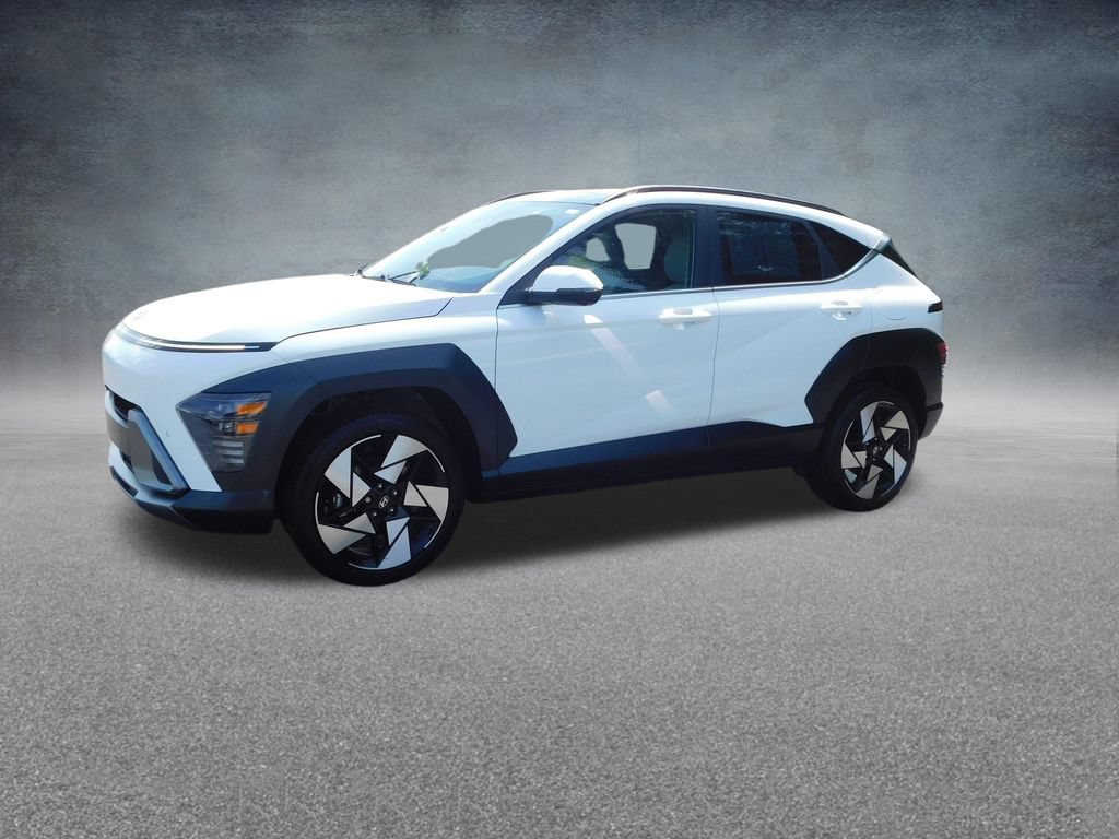 Used 2025 Hyundai Kona Limited AWD/4WD image 7