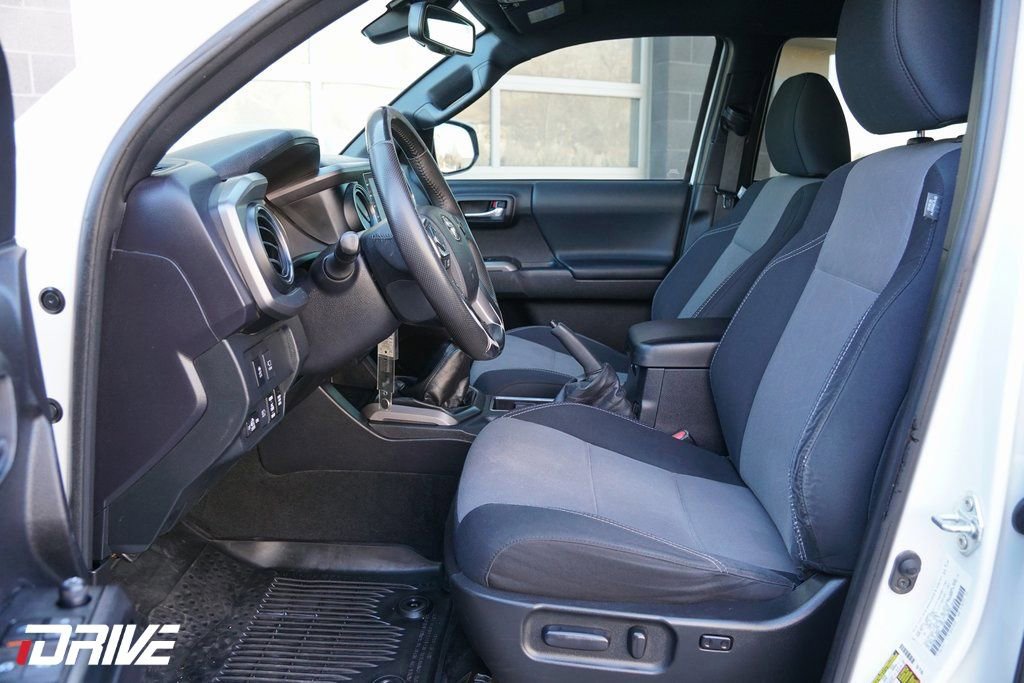 Used 2021 Toyota Tacoma TRD Sport w/ Advanced Technology Package image 17