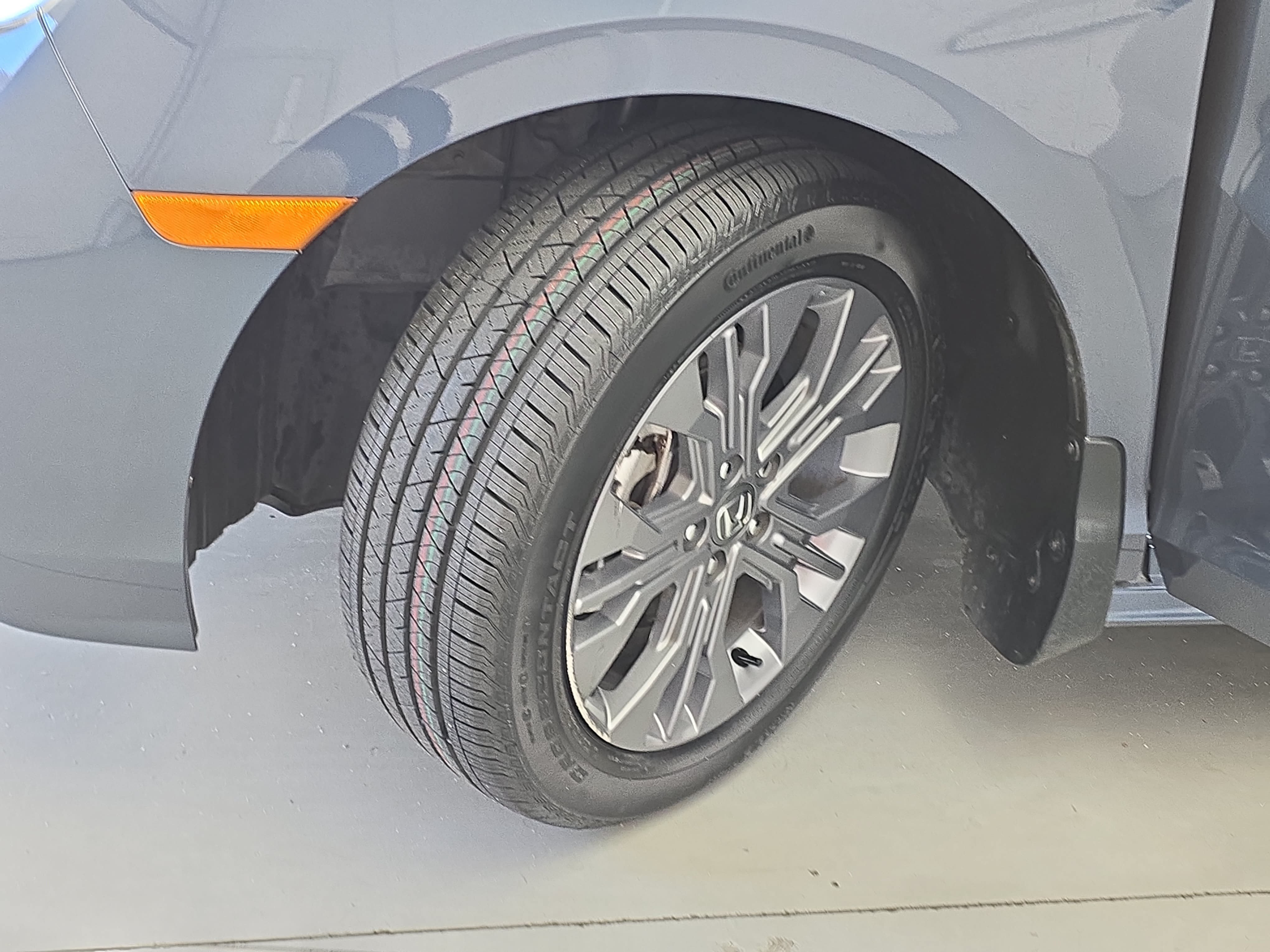 Certified 2025 Honda Odyssey Touring image 34