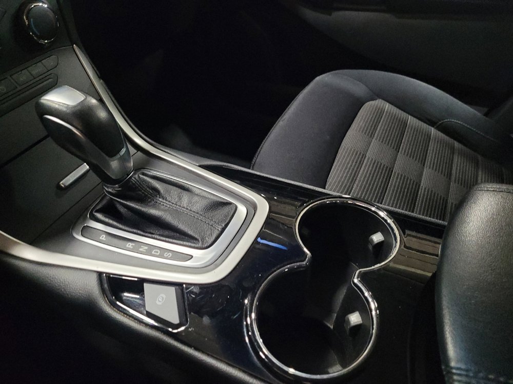 Used 2018 Ford Edge SEL AWD/4WD image 26